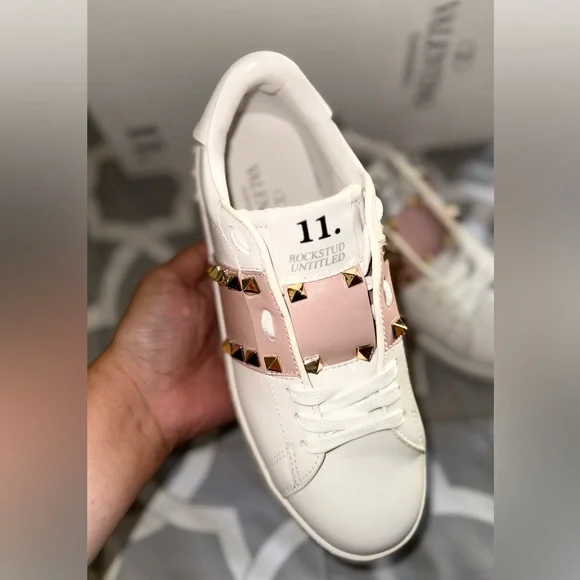 Valentino Garavani Sneakers NWOT Rockstud Pink - Picture 4 of 7